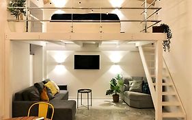 Beautifully Renovated Loft In Trastevere